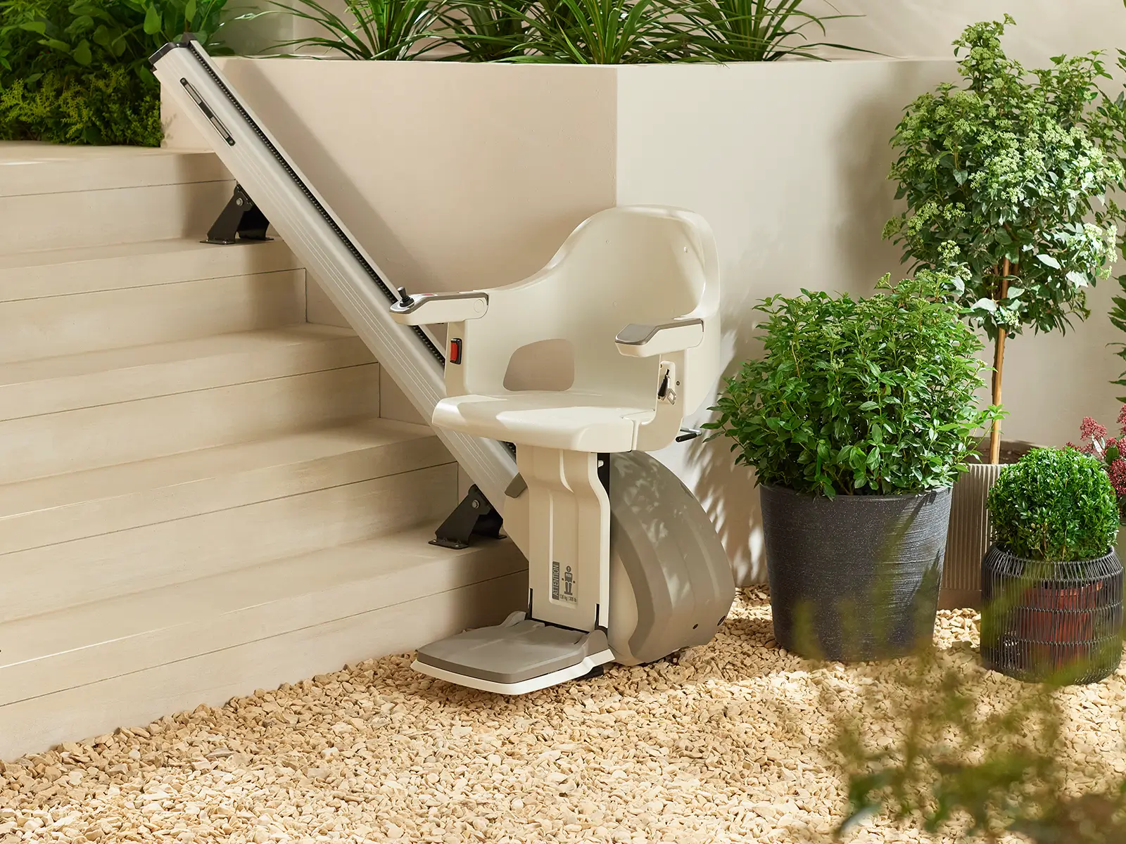 Treppenlift Outdoor Line von VDB Medical – Titelbild